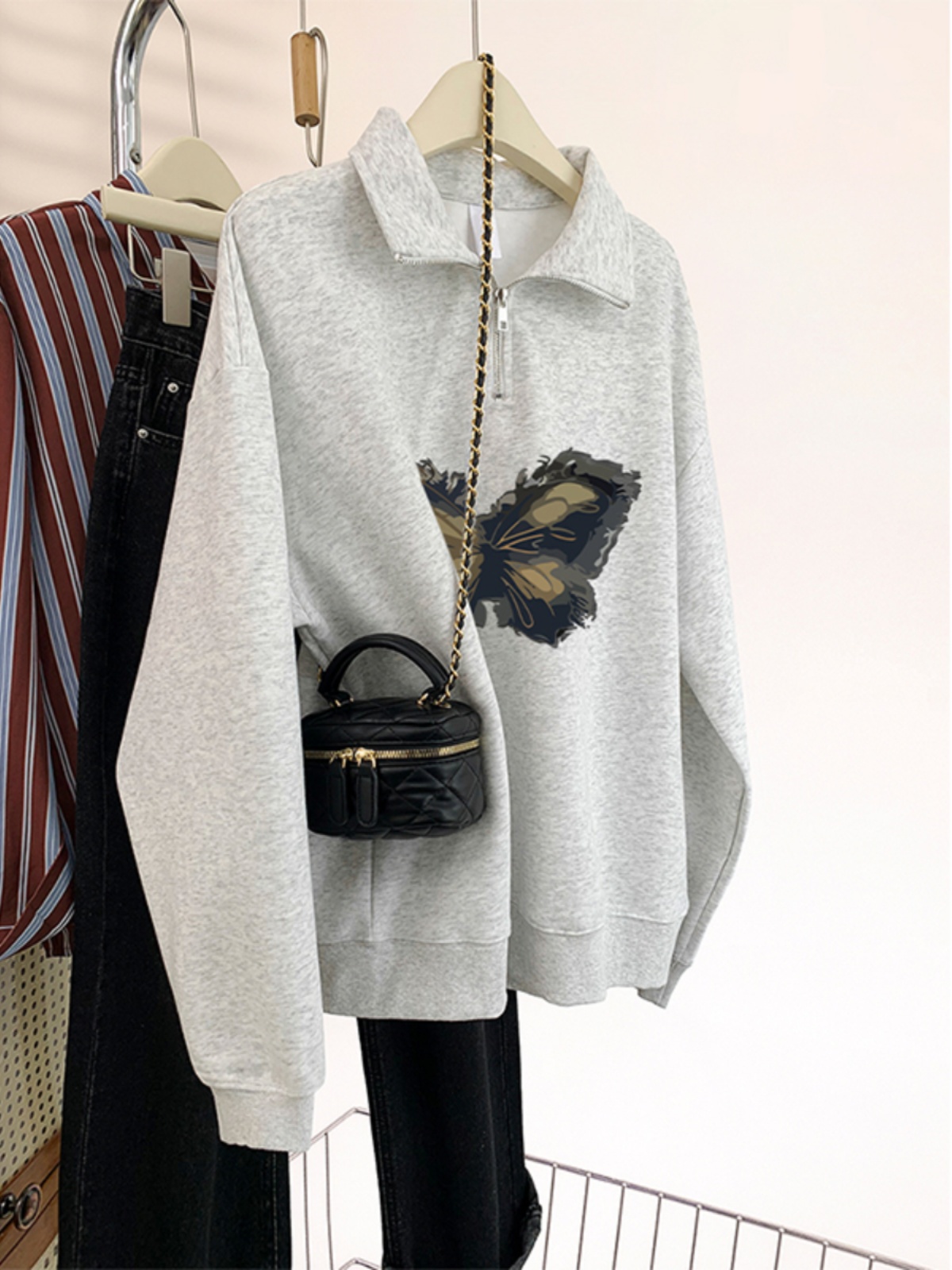 American Retro Plus Size Fall and Winter Half Zipper Sweatshirt Female 2025 New Arrival Plus Size Ladies Loose Slimming Belly-Covered Coat Top