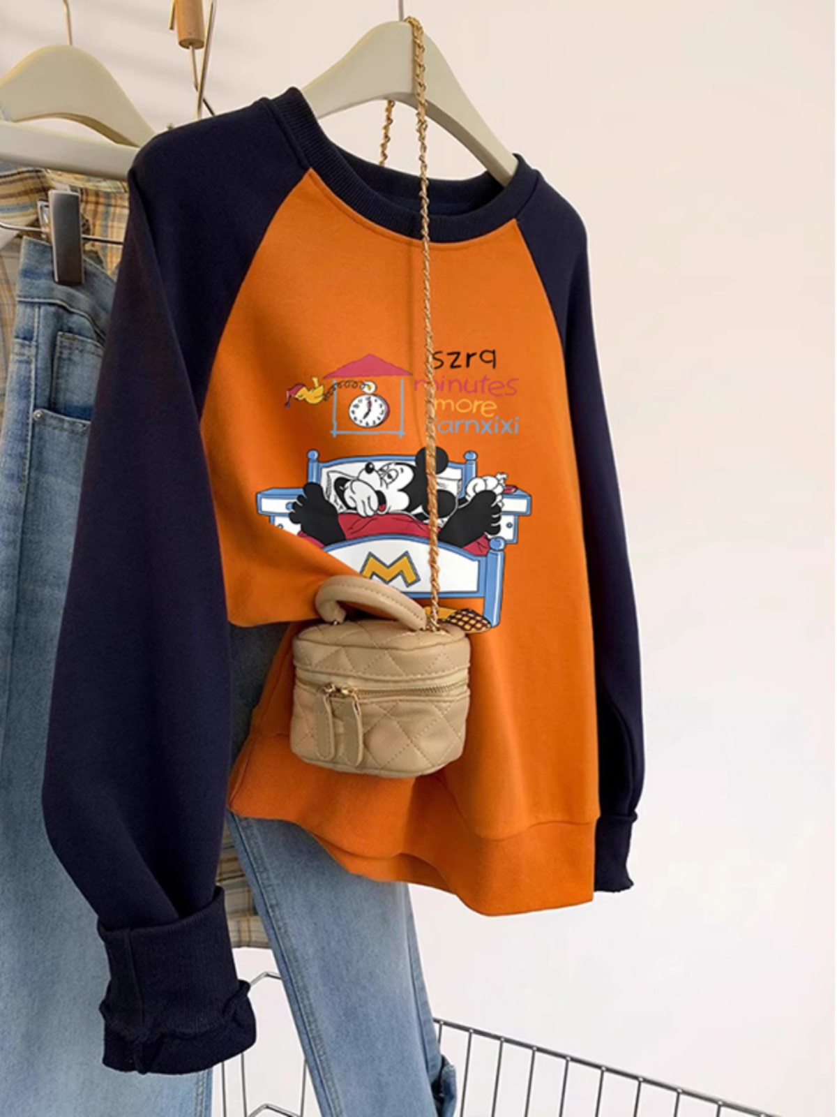 round Neck Raglan Sweatshirt Women Fall and Winter Fleece-lined Oversize Plus Size Plus Size Ladies Niche Design Contrast Color Loose Tops