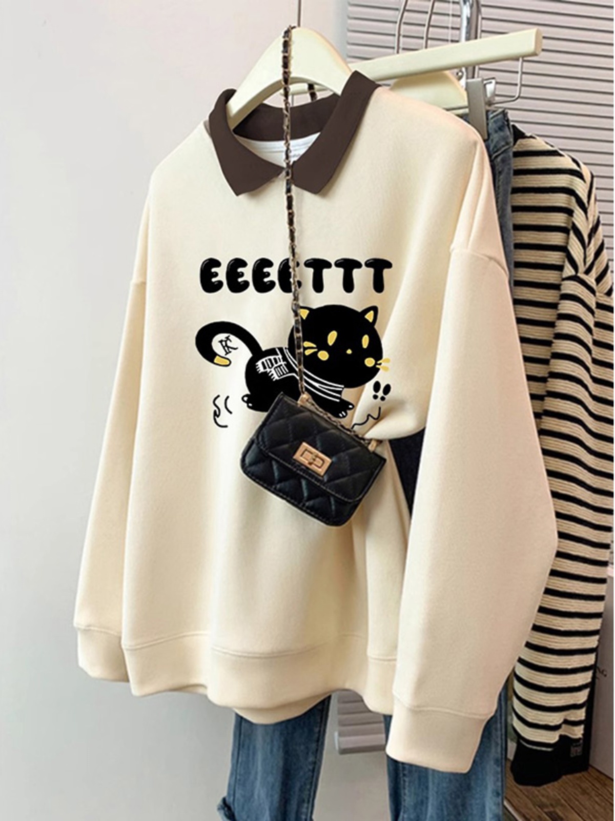 Polo Collar Plus Size Plus Size Ladies Idle Style Fall and Winter Velvet Padded Thickened Sweater Female 2025 New Arrival Best Selling Hooded Outwear Tide