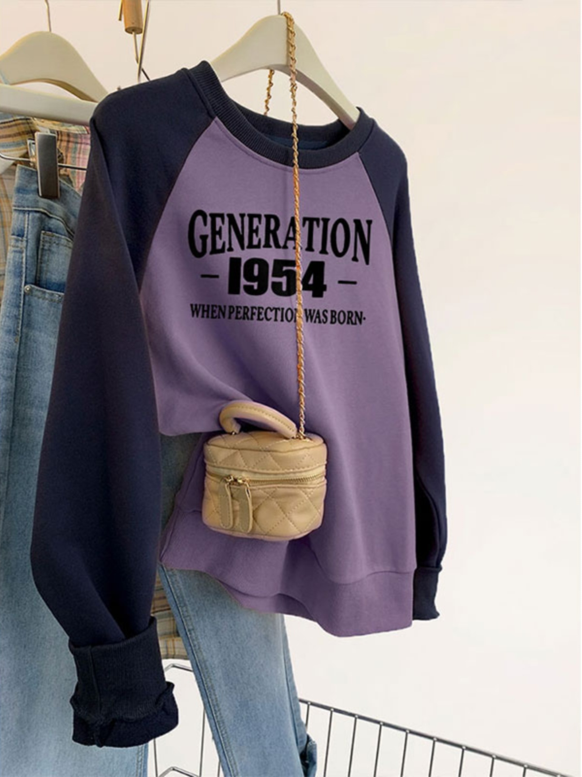 Plus Size Plus Size Ladies Fancy Raglan Sleeve Sweatshirt Female Fall and Winter New Arrival Fleece-lined American Vintage Baggy Coat Fashion