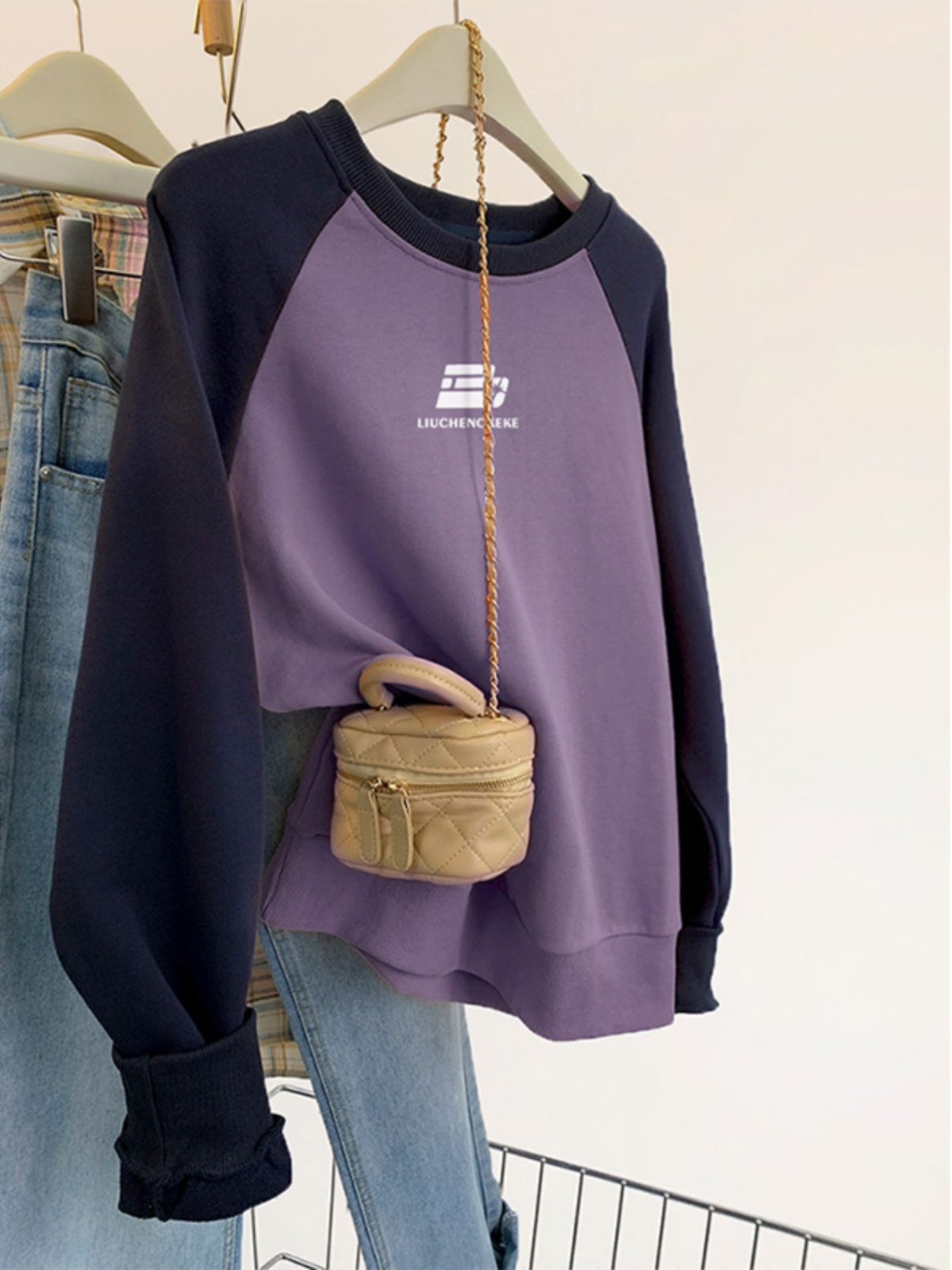 2025 Fall and Winter New Arrival Fleece-lined Thickened Raglan Sleeve round Neck Sweatshirt Female Plus Size Plus Size Ladies Hooded Oversize Outwear