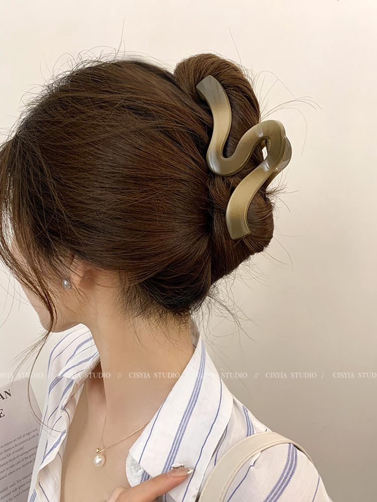 Wave Grip Женские заколки для объема волос с несколькими головками, новинка 2025 года, шикарный заколка-краб, элегантная заколка-акула