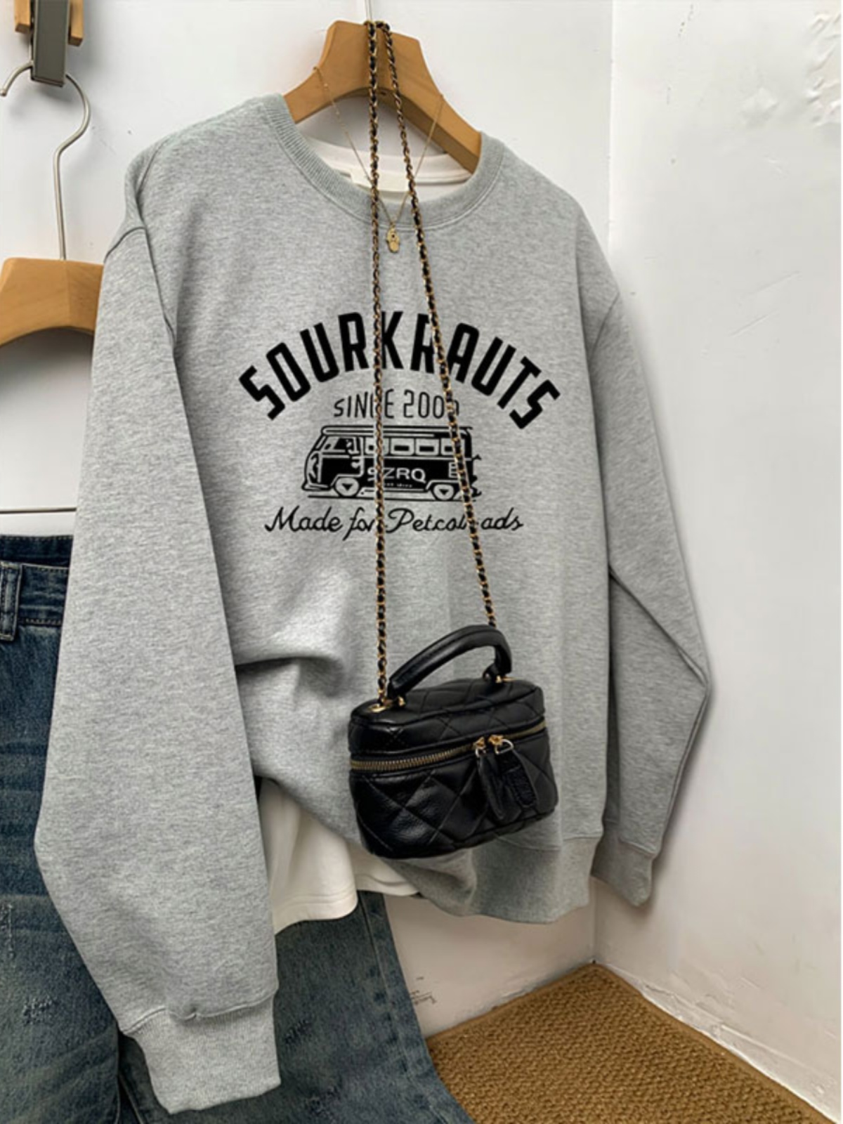 2025 New Arrival Fall and Winter Velvet Padded plus Size Chubby Girl Sweatershirt round Neck Oversize Idle Style Loose-Fitting Non-Hoodie Outwear Tide