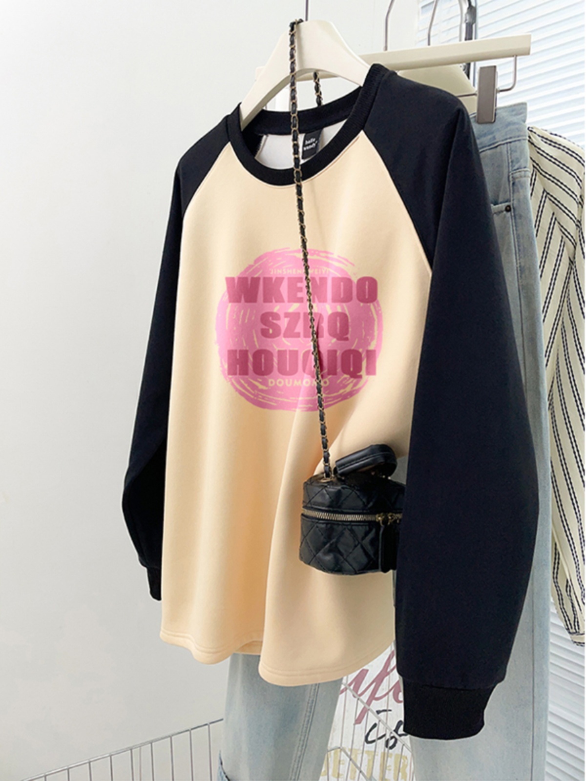Fleece-Lined Crew Neck Sweater Women's Autumn and Winter 2025 New Best Selling Oversize Idle Style Loose Pullover Top