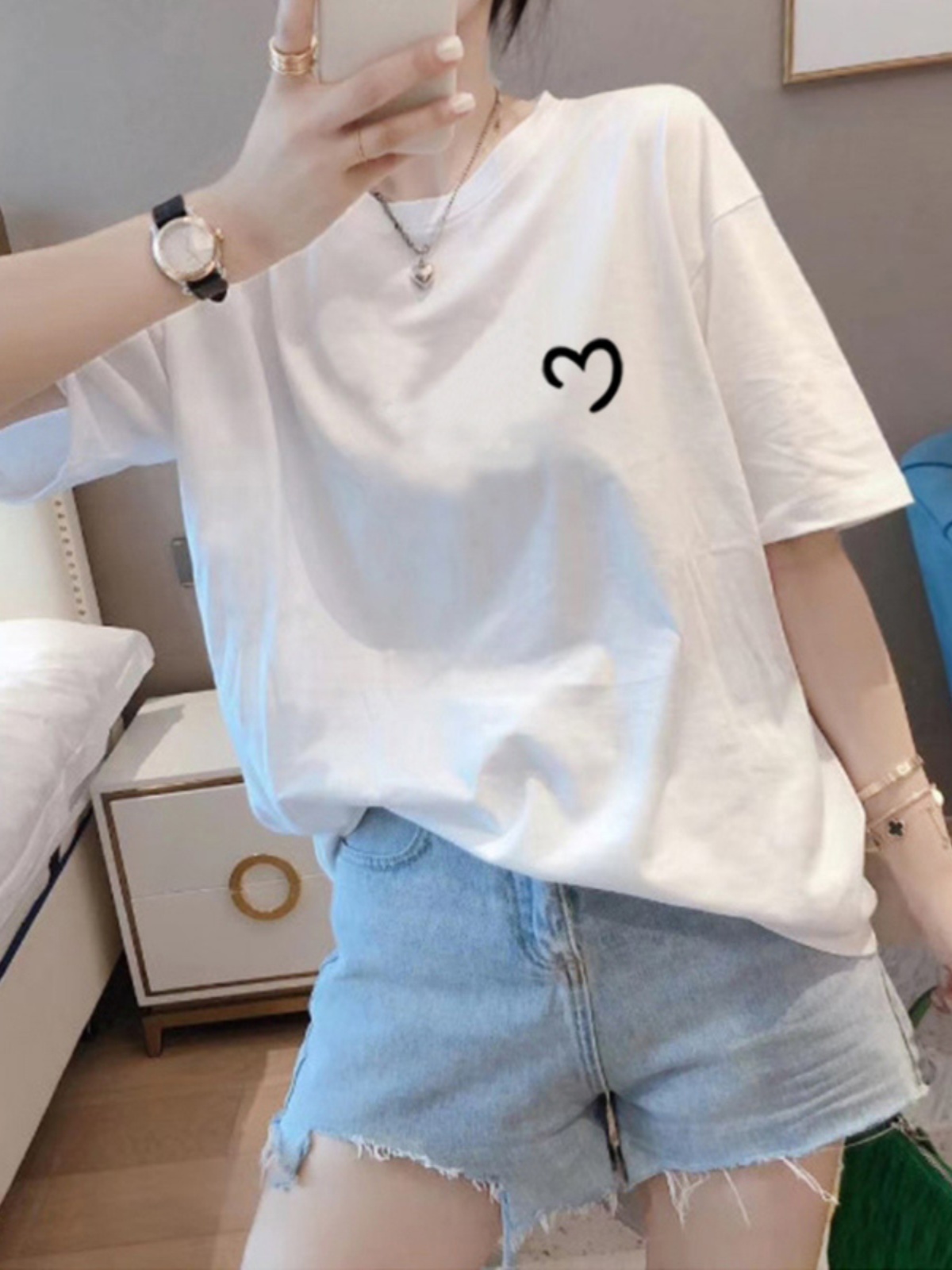 2025 New Arrival Pure Cotton round Neck Short Sleeve T-Shirt Women's Loose Casual White Tops Bottoming Shirt Summer