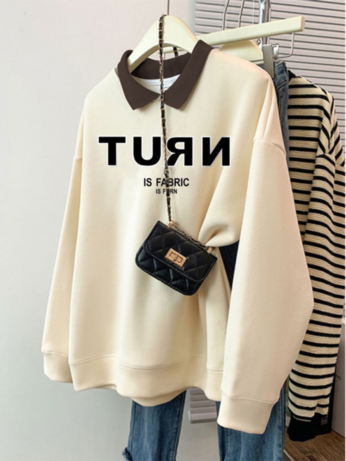 Plus Size Plus Size Ladies Lapel American Style Sweatshirt Women's Stylish Fake Two-Piece Polo Shirt Loose Retro Lazy Coat