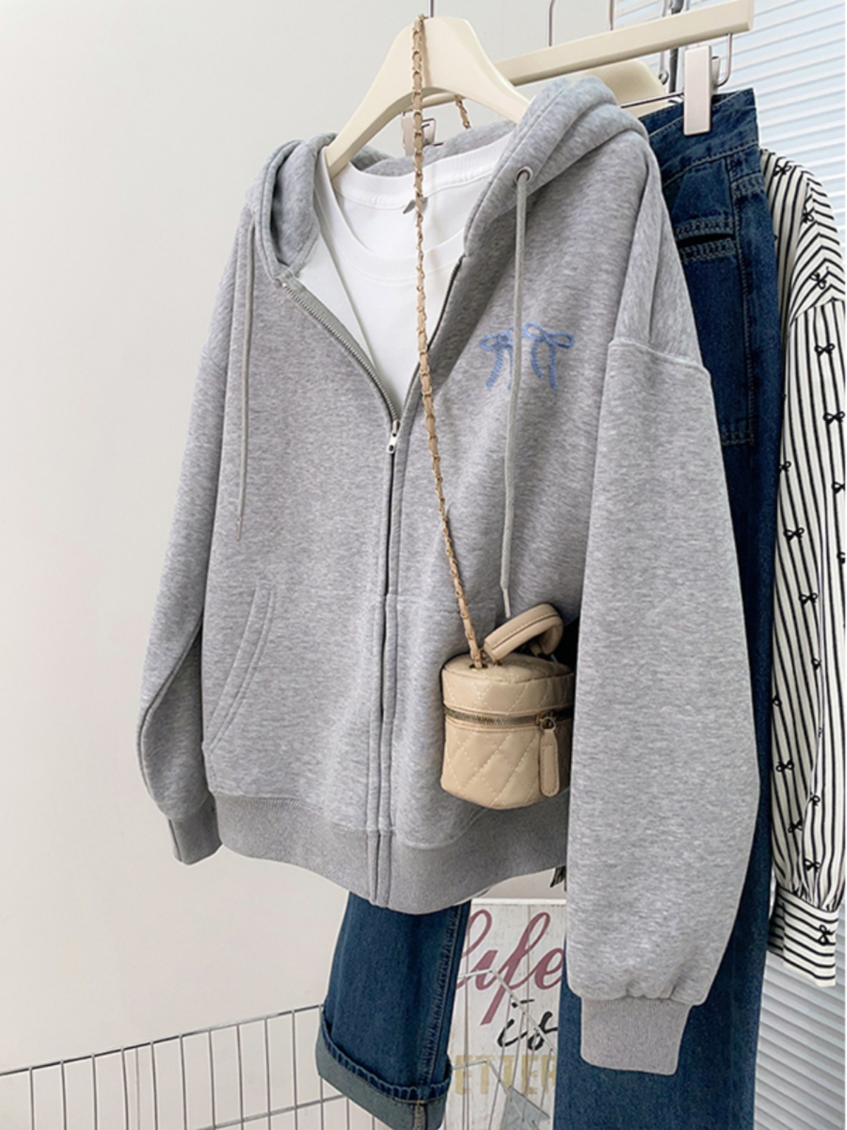 American Outwear Women's Autumn and Winter 2025 New Arrival Trendy Loose Slim Looking Plus Size Plus Size Ladies Zipper Hooded Cardigan Sweater
