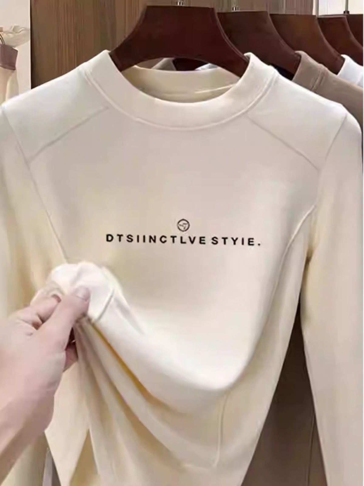 2025 New Arrival Fall and Winter Dralon Heattech Plus Size Plus Size Ladies Long Sleeves Bottoming Shirt Fishbone Thickened Small Shirt Inner Wear Top Clothes