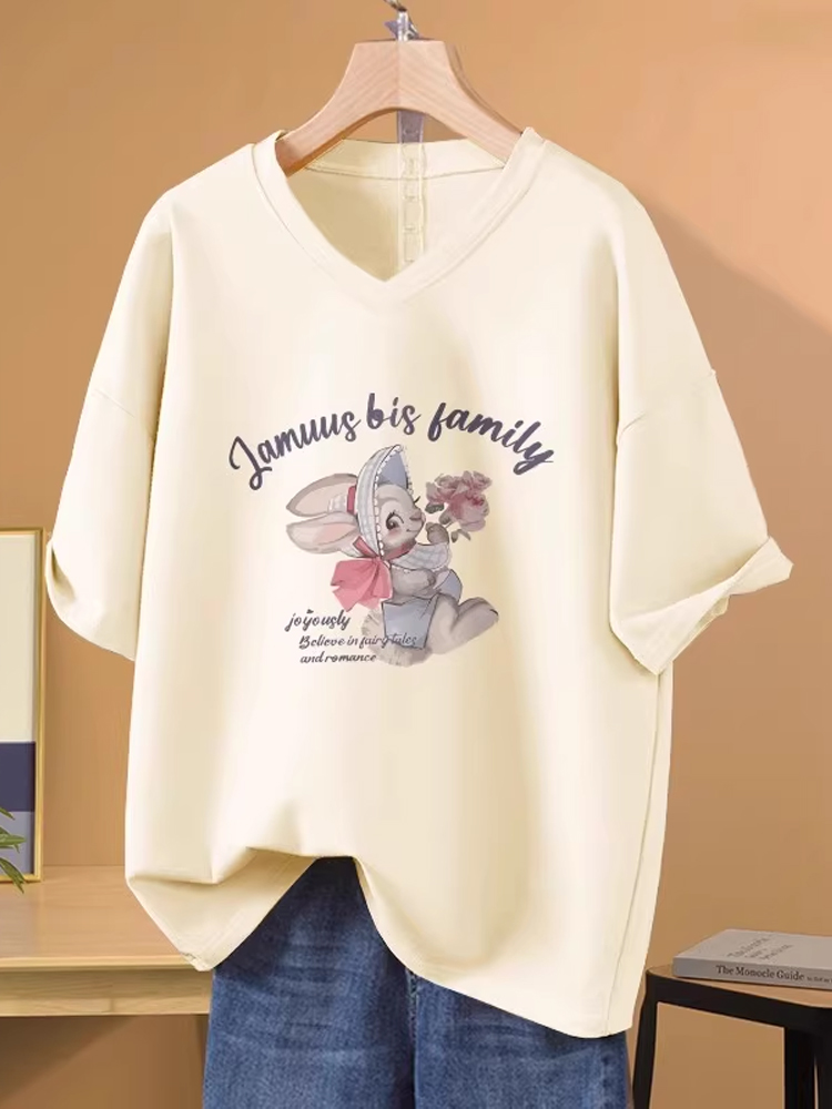 Plus Size Ladies Short Sleeve T-Shirt Women's Summer 2025 New Arrival Best Selling Stylish Niche Style Plus Size Loose Slim Looking V Collar Blouse
