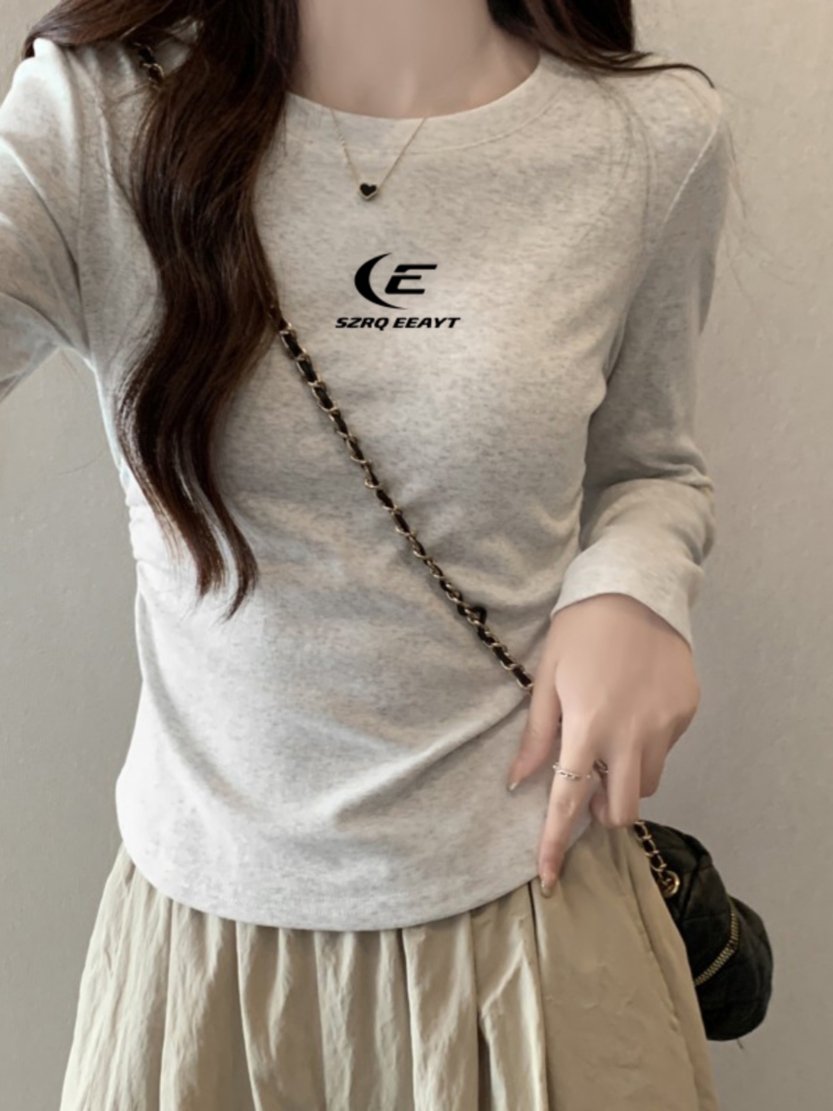 2025 Spring & Fall New Arrival Silm Slimming Long-Sleeved T-shirt Female American Retro Stylish Niche Style Short Bottoming Top