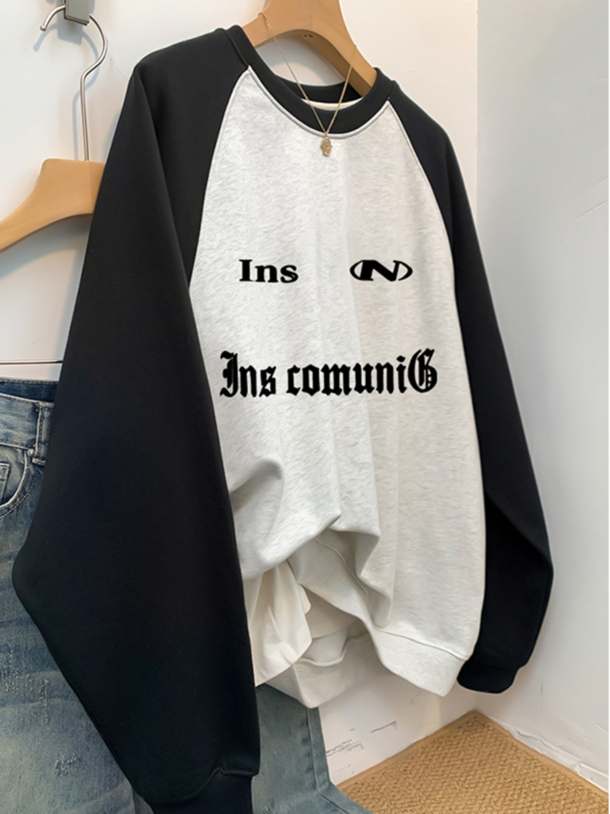 American Retro Fall and Winter Fleece-lined Thickened Raglan Sleeve round Neck Sweatshirt Female Stylish Loose Plus Size Chubby Girl Jacket Tide
