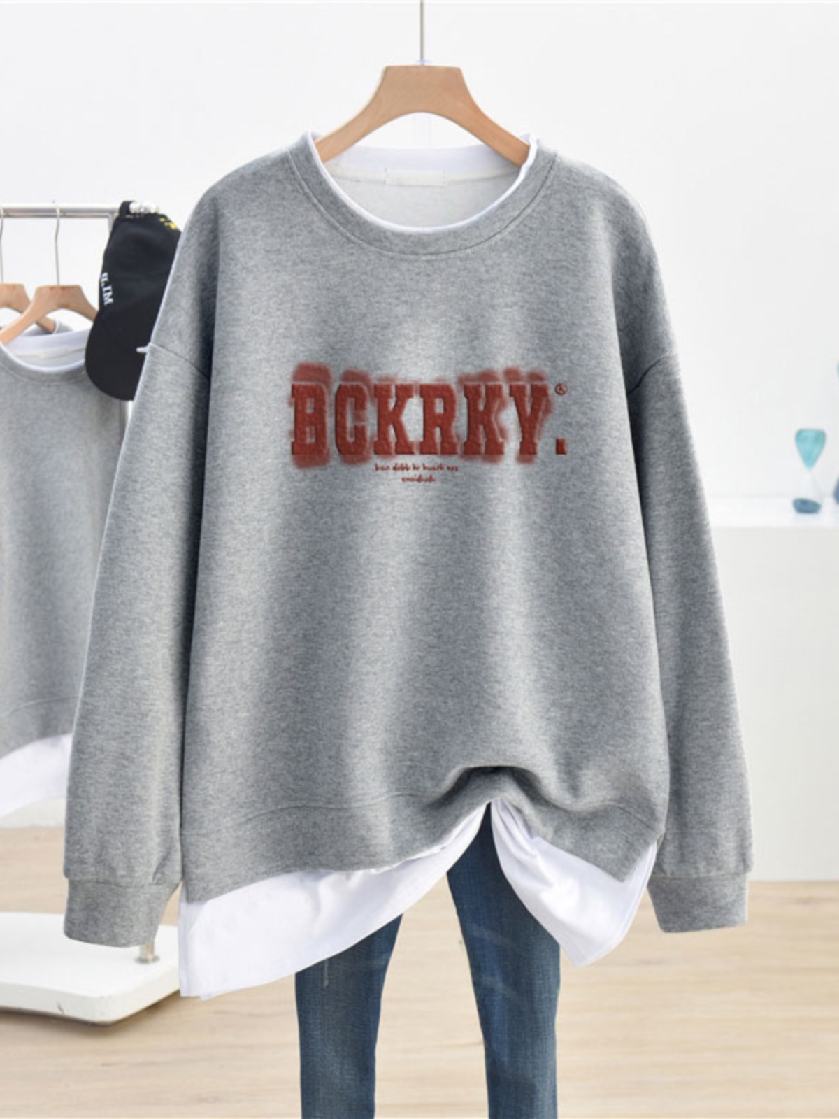 Fall and Winter 2025 New Arrival Fleece-lined Thickened round Neck False Two Pieces Gray Sweater Female Plus Size Plus Size Ladies Korean Style Laid-Back Coat