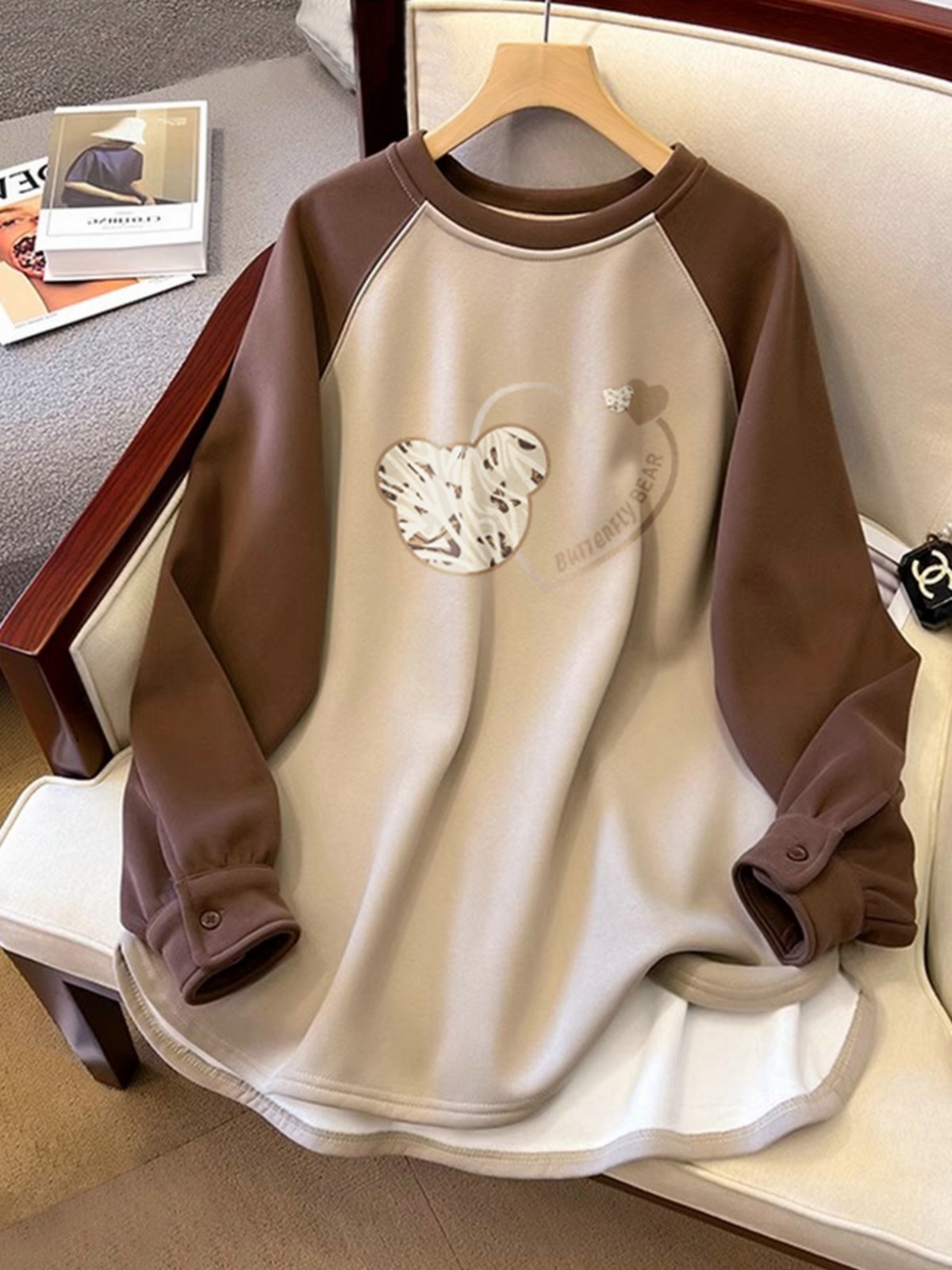 Plus Size Slightly Oversized Girls Stylish Raglan Long Sleeve Crew Neck Sweater Female Mid Length Long Length Loose Slim Looking Autumn Winter New Top