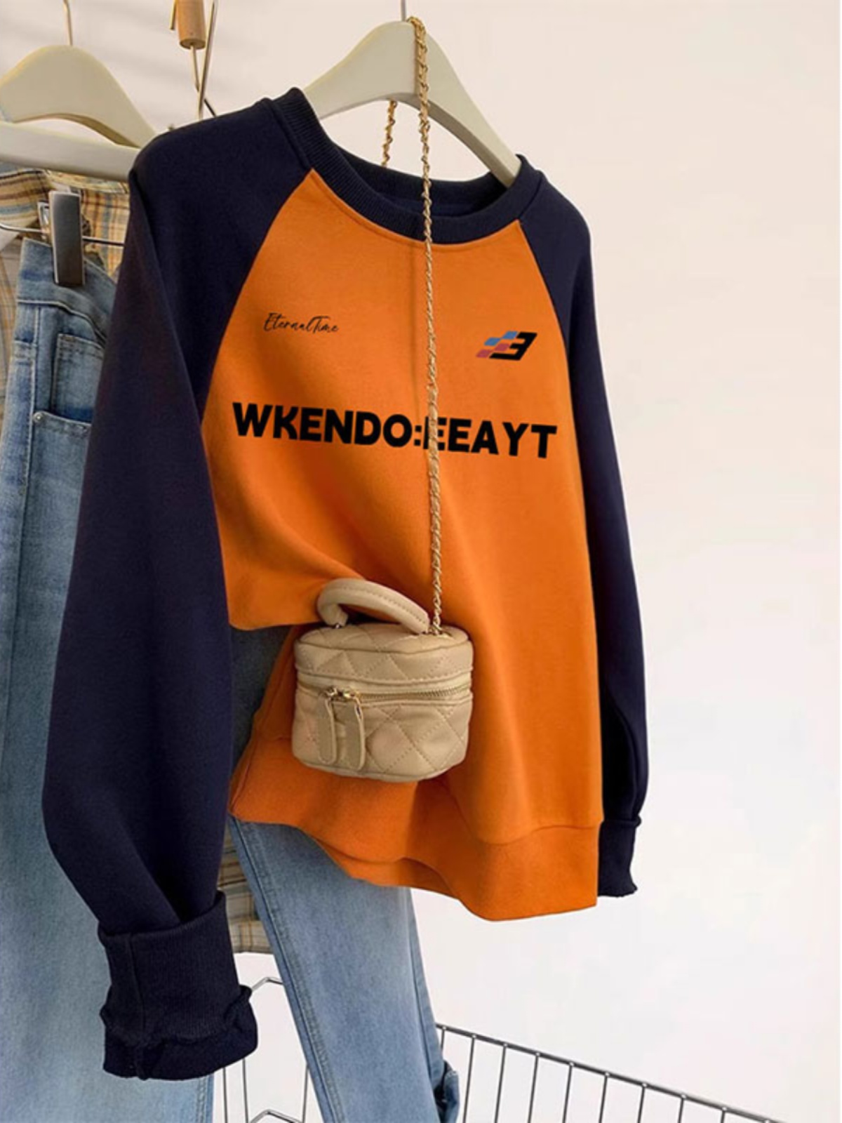 American Vintage Raglan Contrast Color Sweatshirt Women Fall and Winter Fleece-lined Plus Size Plus Size Ladies Baggy Coat Top without Hood