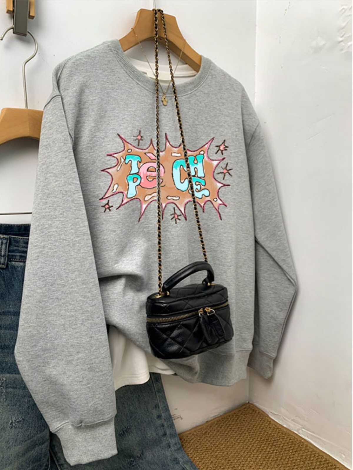 2025 New Arrival Best Selling round-Neck Non-Hoodie Sweatshirt Female Plus Size Plus Size Ladies Small Fall and Winter Velvet Padded Thickened Top Outwear