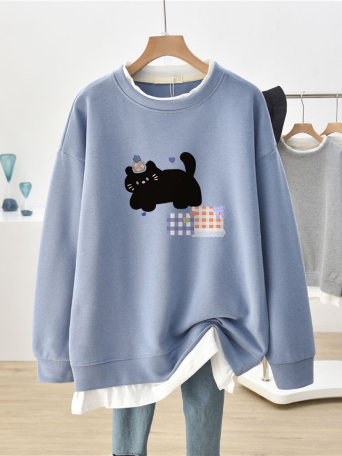Plus Size Plus Size Ladies Loose False Two-Piece Sweaters Female 2025 Fall and Winter New Arrival Best Selling Hooded Small Fleece-lined Top Clothes