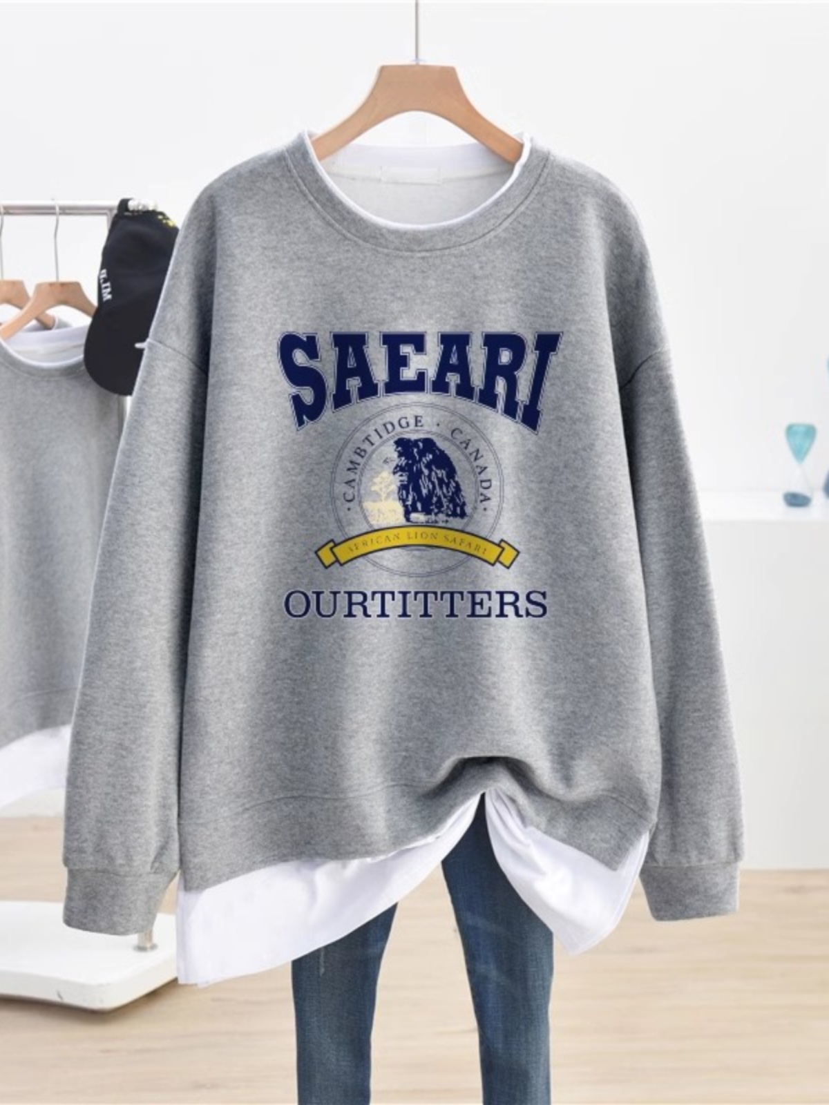 Grey Round Neck Fleece-Lined Hoodie for Women - Autumn/Winter Fake Two-Piece American Vintage Hip Hop Fashion Plus Size Outerwear
