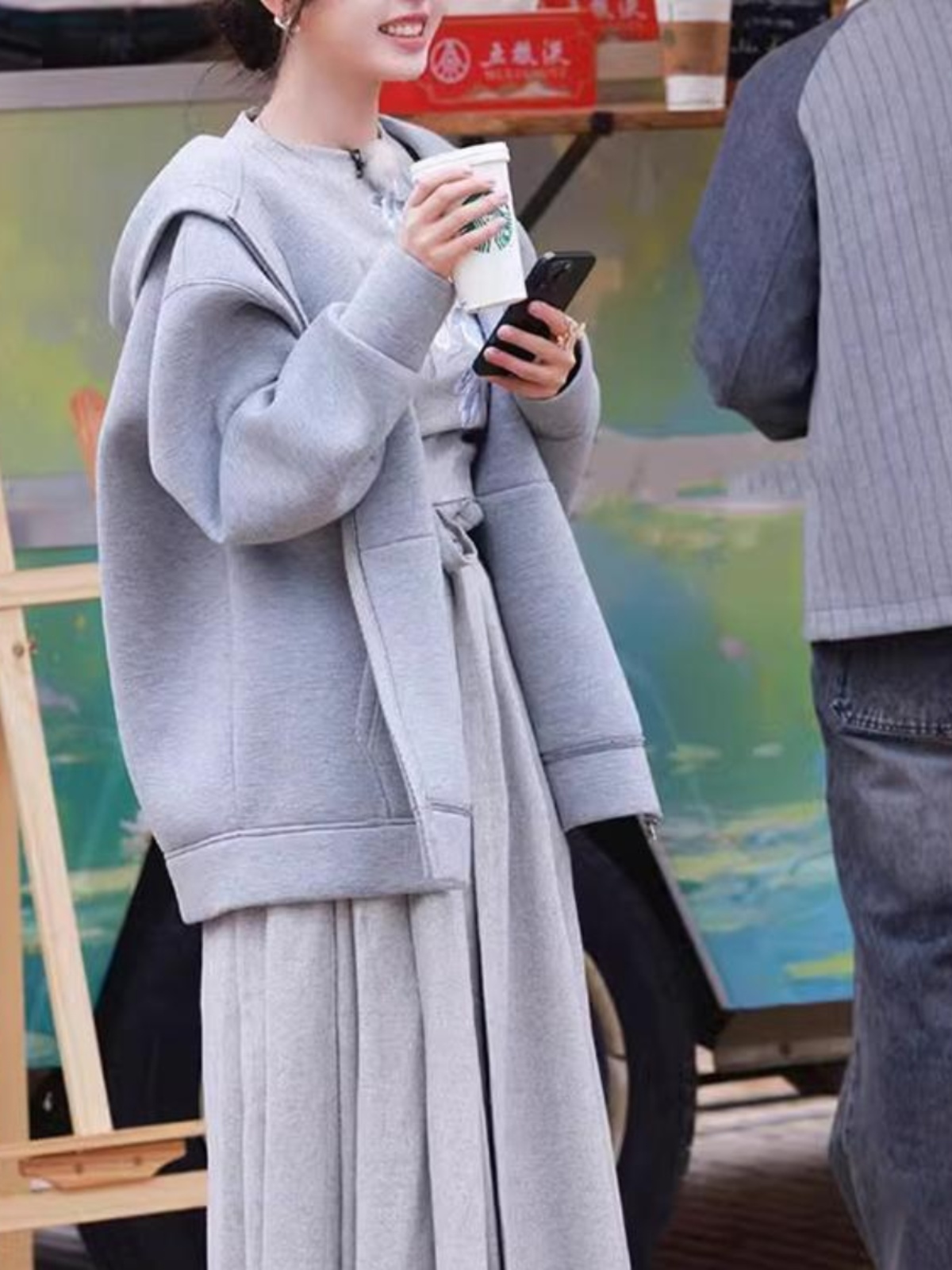 Yu Shuxin Same Style Wear Gray Hooded Cardigan Sweater 2025 New Arrival Best Selling Fall and Winter Velvet Padded plus Size Outwear Fashion