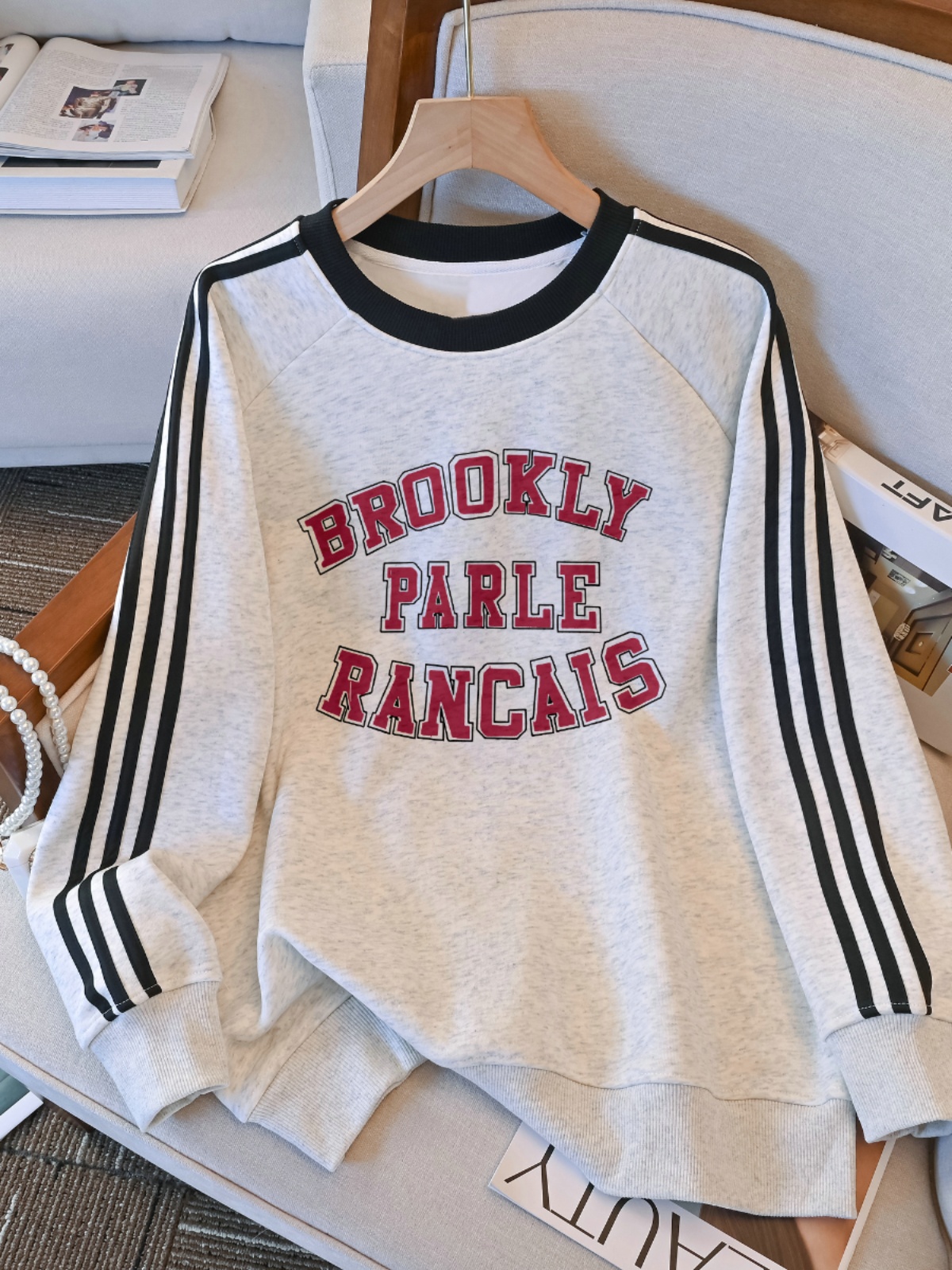 Trendy American Retro High Street Three Bars Sweatshirt Female 2025 New Arrival Best Selling Plus Size Loose and Idle Slimming Coat