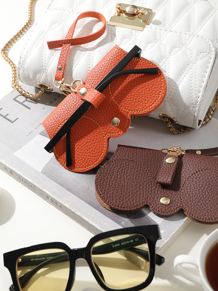 Glasses Cosmetics Bag Portable Female Sunglasses Case Sunglasses Clip Protective Case Portable Fashion Myopia Glasses Case