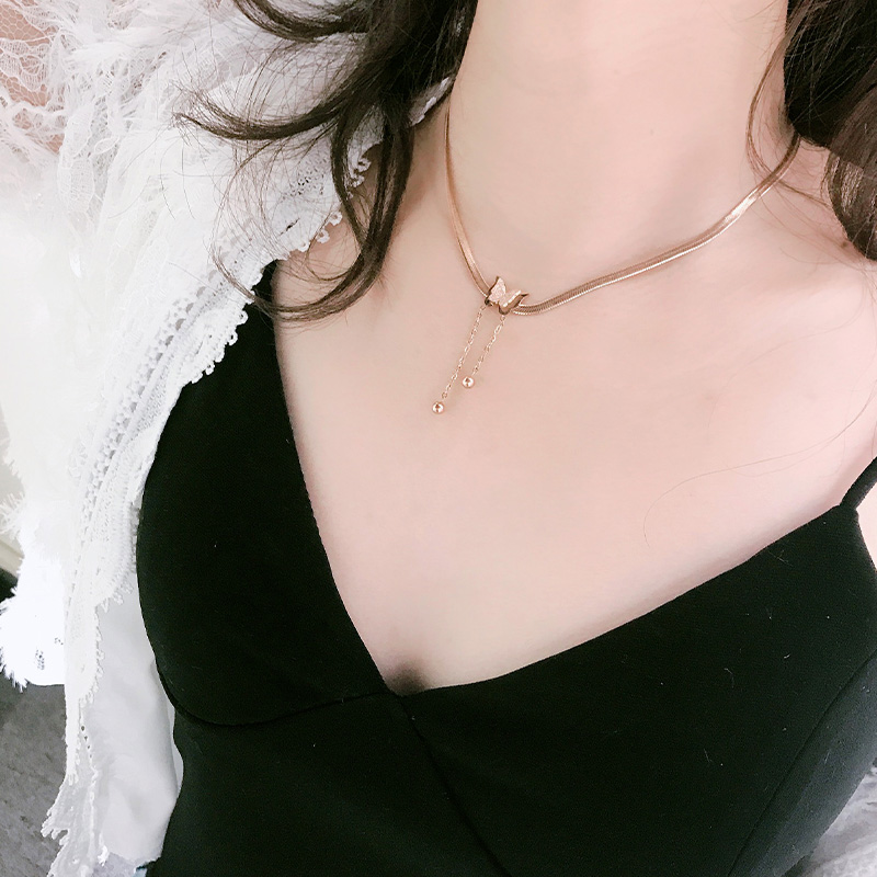 Super Fairy Fancy Clavicle Chain Female 18K Rose Gold Titanium Steel Necklace Butterfly Pendant Clavicle Chain Graceful Online Influencer