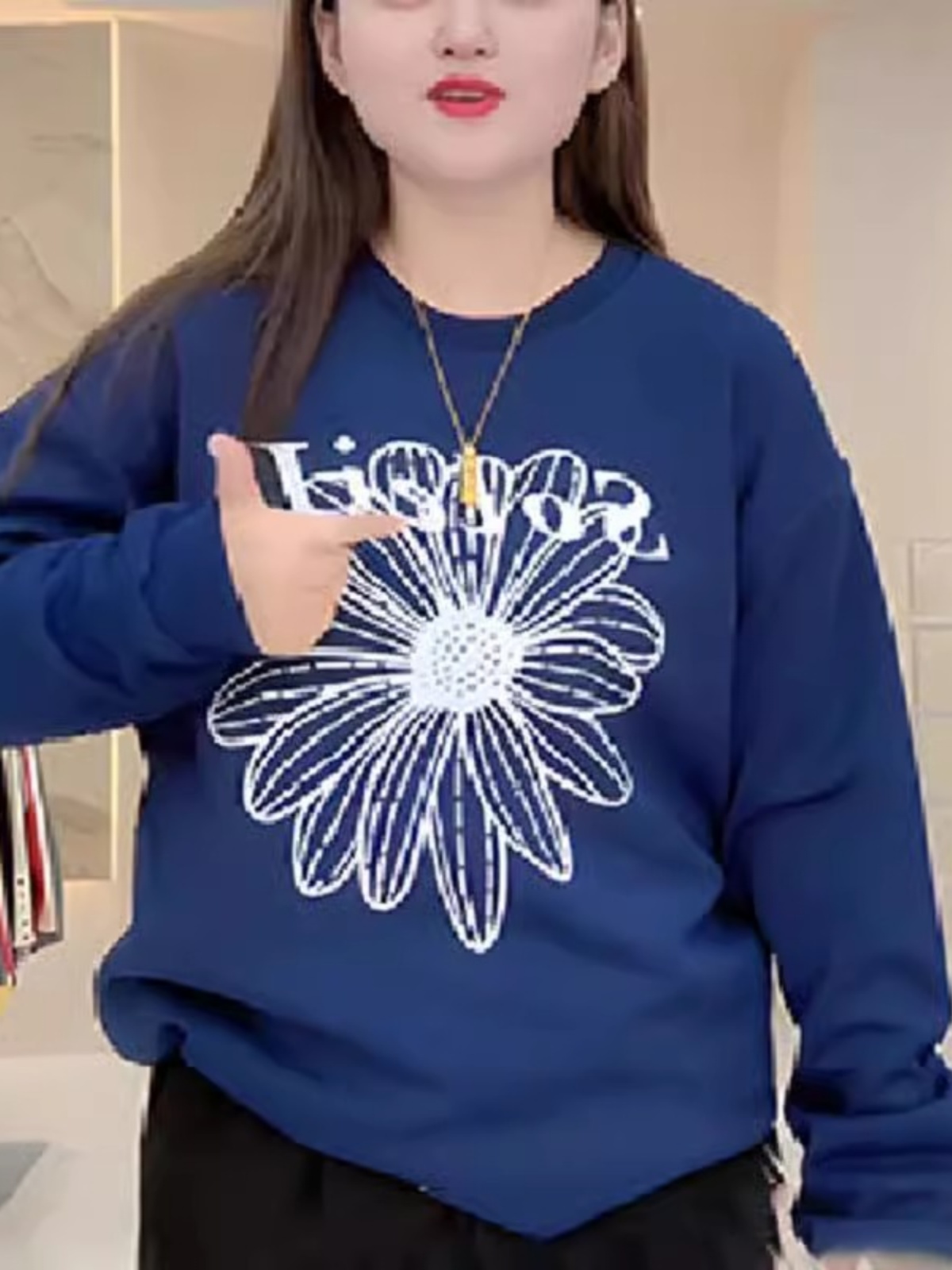 Accessible Luxury Slimming Slim Fit Design Blouse Plus Size Women's Clothing Chubby Girl Sweatershirt Fashion Regular 2025 Spring & Fall New Arrival