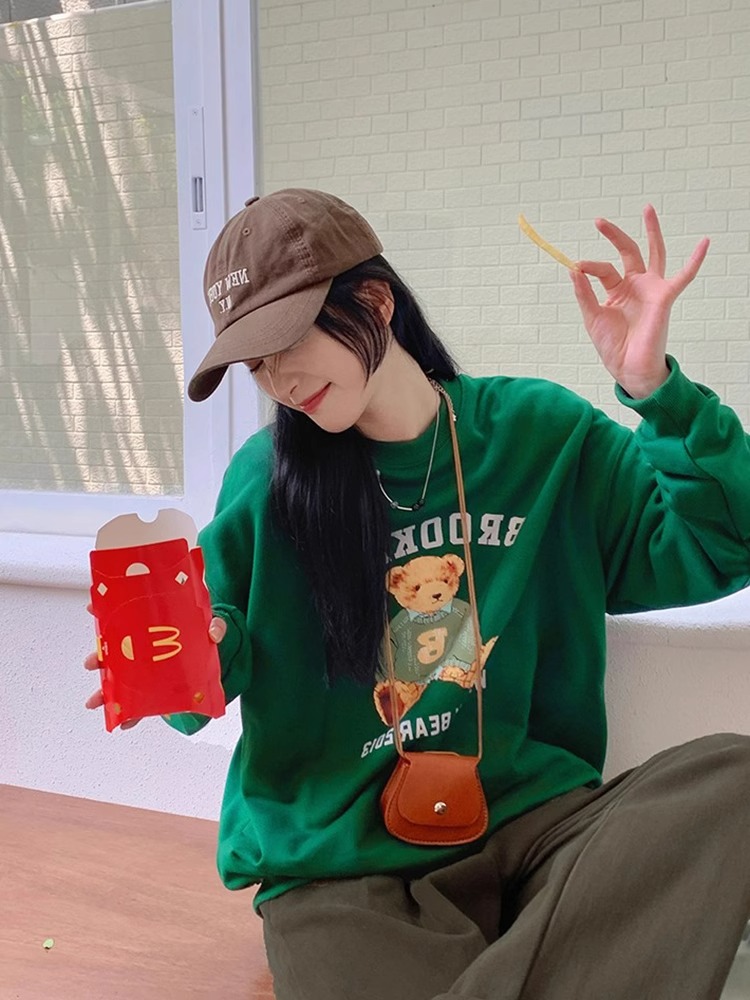 American Fried Street Green Bear round Neck Hoodie Women 2025 Spring and Autumn New Lazy Loose Hong Kong Style Chic Top Fashion