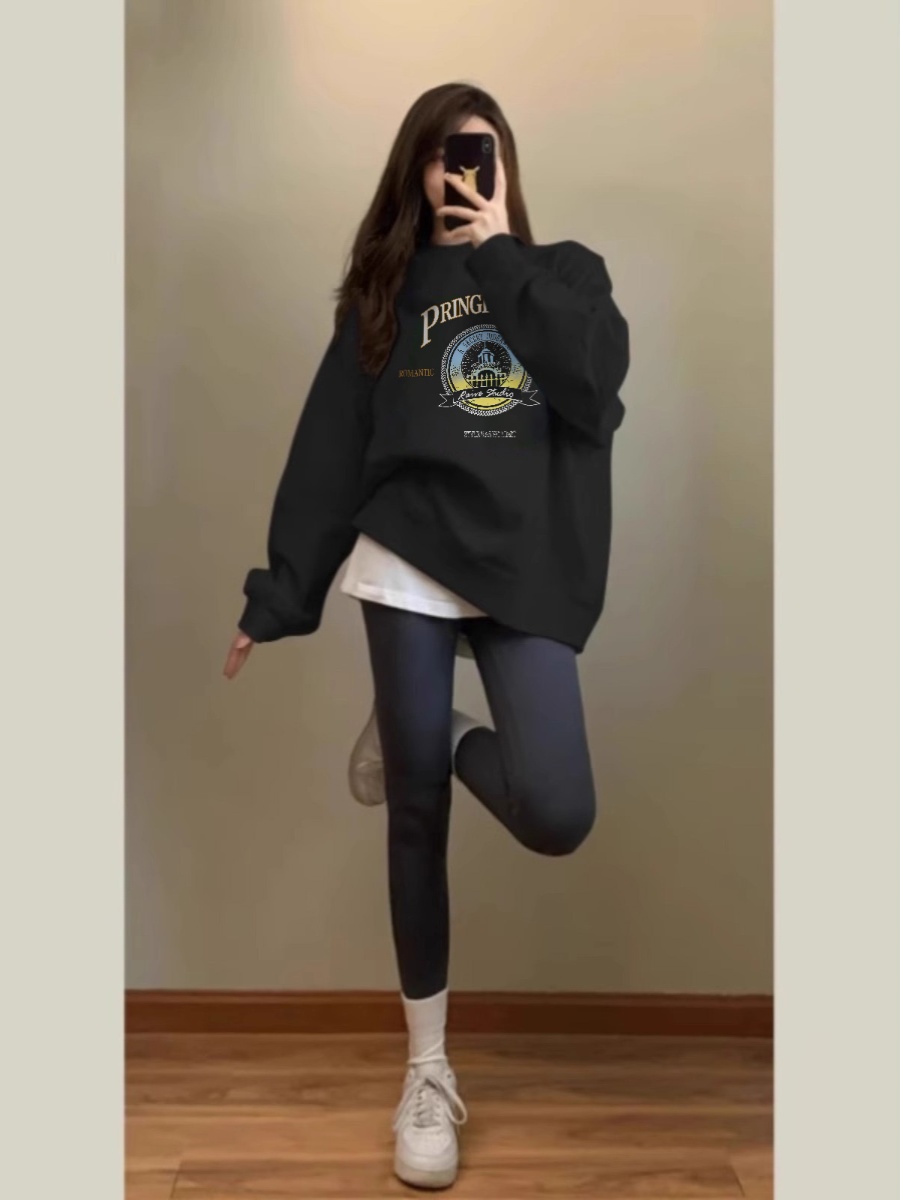 2025 Best Selling American Elegant Fancy Creative Popular Printed Crew Neck Sweatshirt Female Easiest for Match Loose Anti-Aging Top
