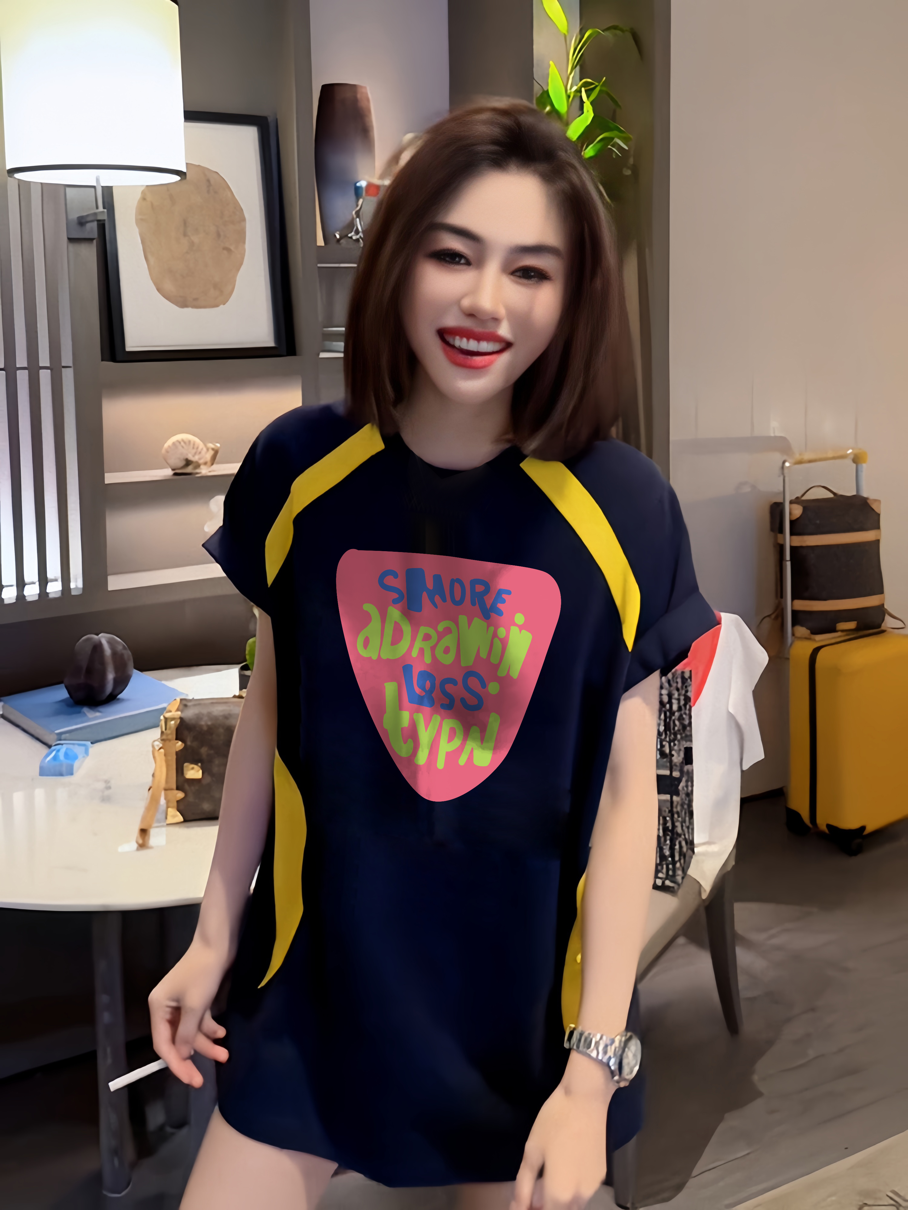 2025 Summer New round Neck Print Short-Sleeved T-shirt Female Stylish Niche Loose Slim Looking Mid Length Long Length Tops Tide