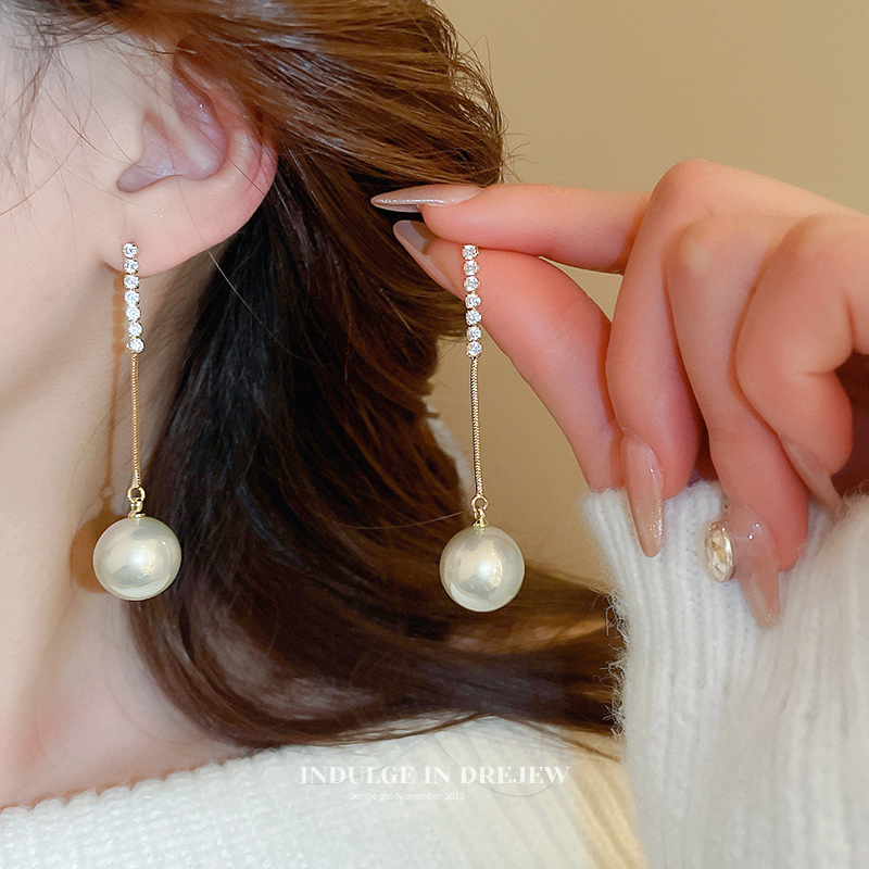 French Style Retro Rhinestone Pearl Long Tassel Earrings for Women Accessible Luxury Fancy Elegant Earrings New Arrival Exaggerated Earrings