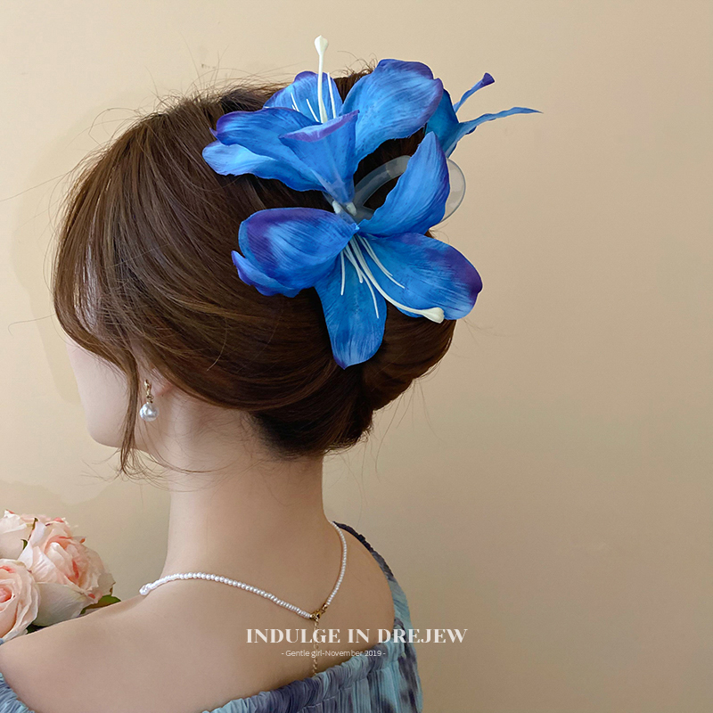 Super Fairy Lily Flower Barrettes Female Back Head Grip Female 2025 New Arrival Fancy Large Shark Clip Hair Accessories