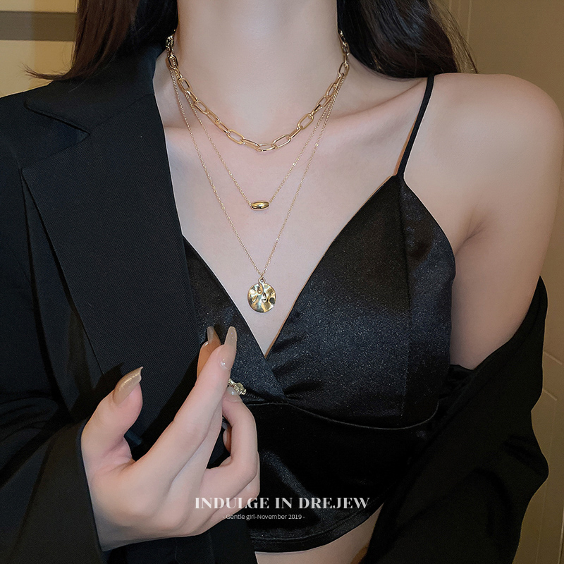 (Three-Piece Set) Gold Necklace for Women Light Luxury Minority Summer Season Clavicle Chain Fancy Elegant Necklace Accessories