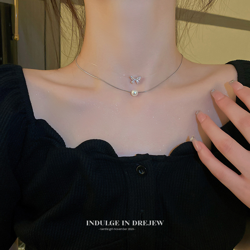 Double-Layer Twin Butterfly Necklace for Women 2025 New Arrival Best Selling Light Luxury Minority Clavicle Chain Neck Chain Neck Accessories Summer