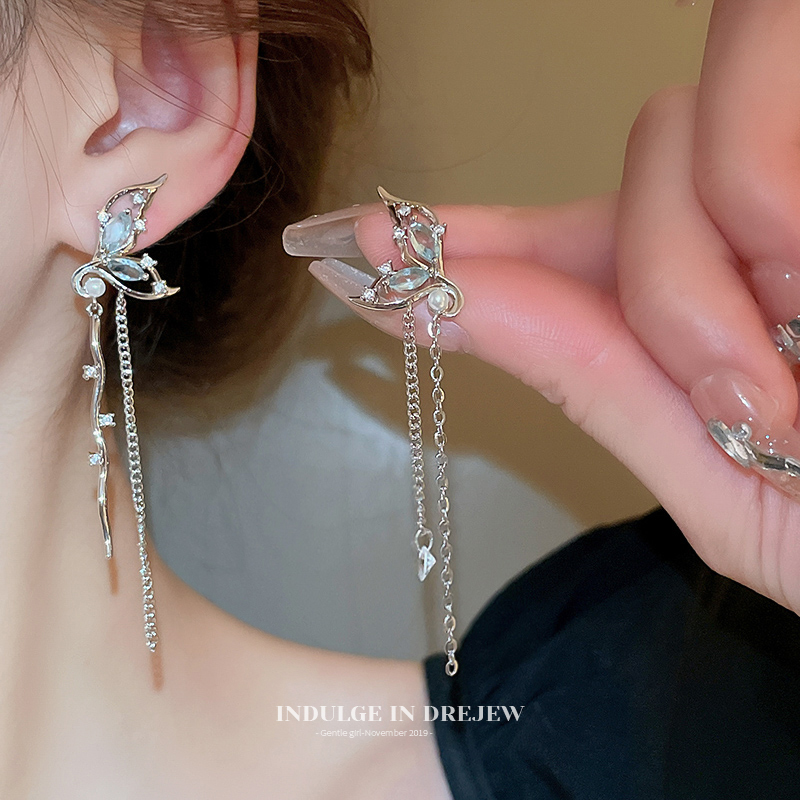 Blue Butterfly Tassel Earrings Niche Design Unique Eardrops 2025 New Arrival Best Selling Earrings for Women Fancy