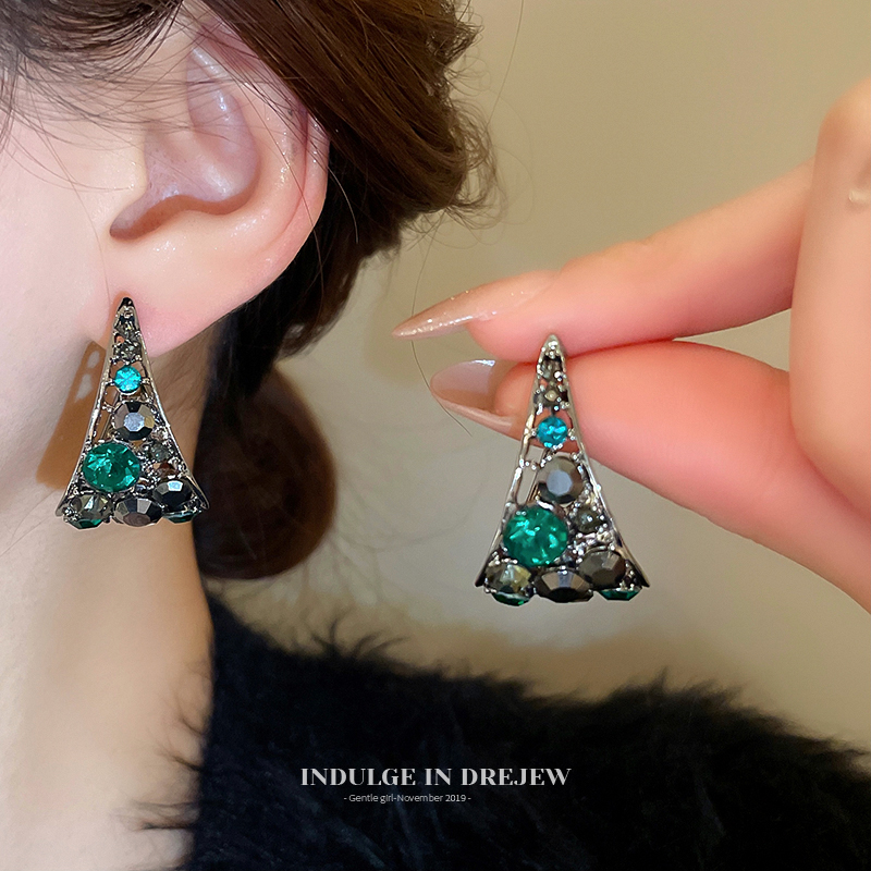 Fashion Retro Super Flash Cut Out Half Ring Ear Studs Accessible Luxury Fancy Elegant Generous Earrings 2025 New Arrival Trendy Earrings