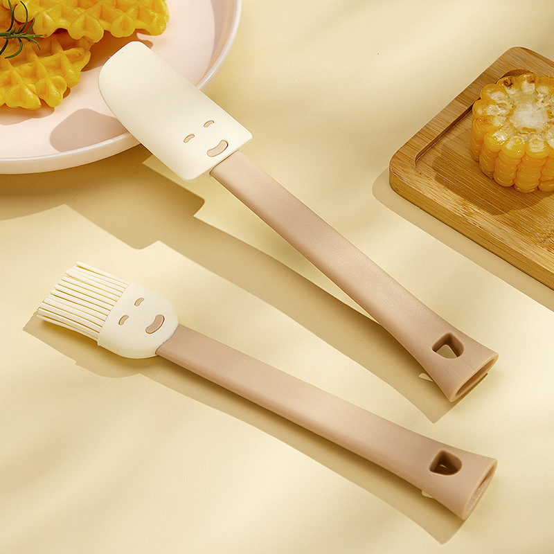 Vertical Smiling Face Silicone Kitchen Scraping Brush Scraper Oil Brush 2-Piece Cake Set Butter Knife Baking Tool Cartoon