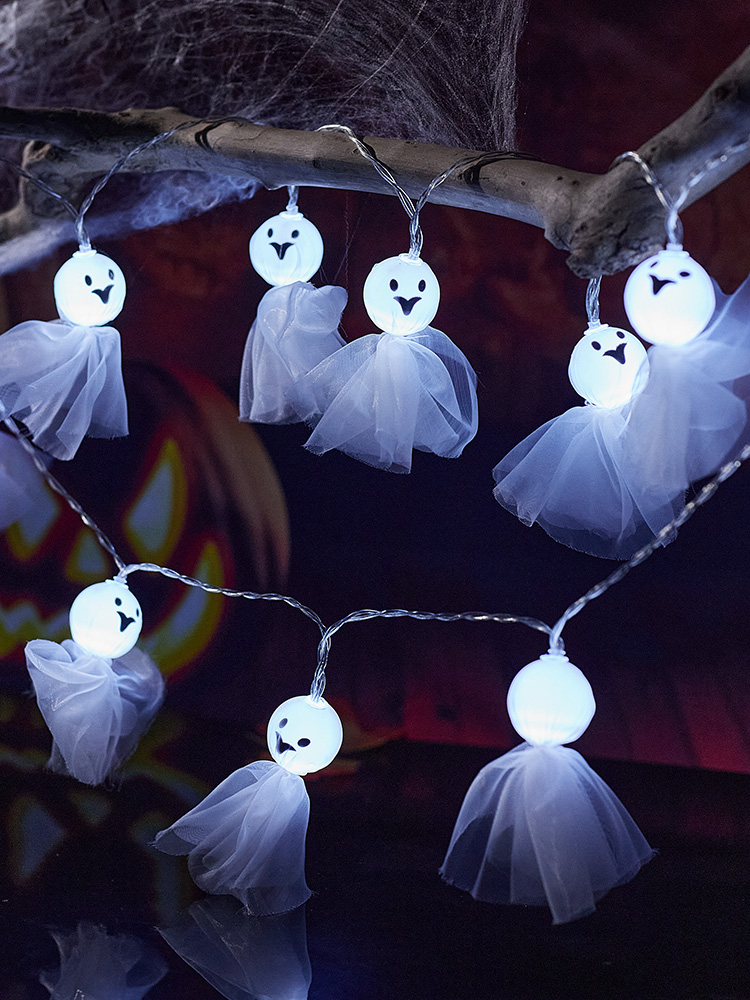 Halloween Prop Decoration Lighting Chain Lighting White Little Ghost Dress up Scene Layout Kids Luminous Pendant Ghost Festival