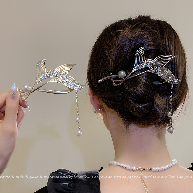 Pearl Fishtail Twisted Barrettes Women's Back Head Hair Updo Holder Gap Former Red Classy High Tassel Bar Hairclip Headdress