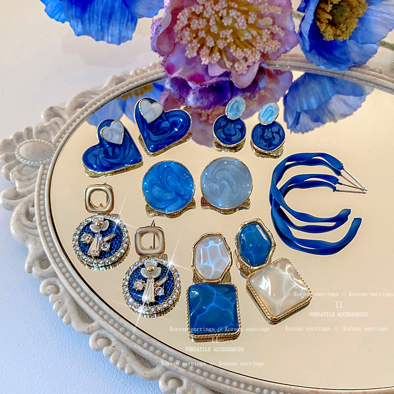 Accessible Luxury Fancy Blue Elegant Earrings Female Niche Style Design Net Red Earrings 2023 New Arrival Trendy Earrings