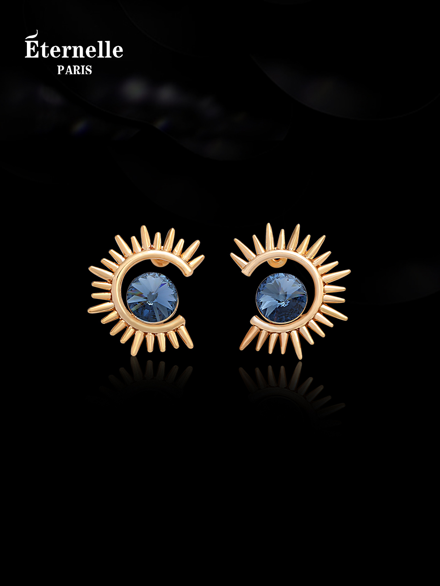 Eternelle Female Earrings Original Design