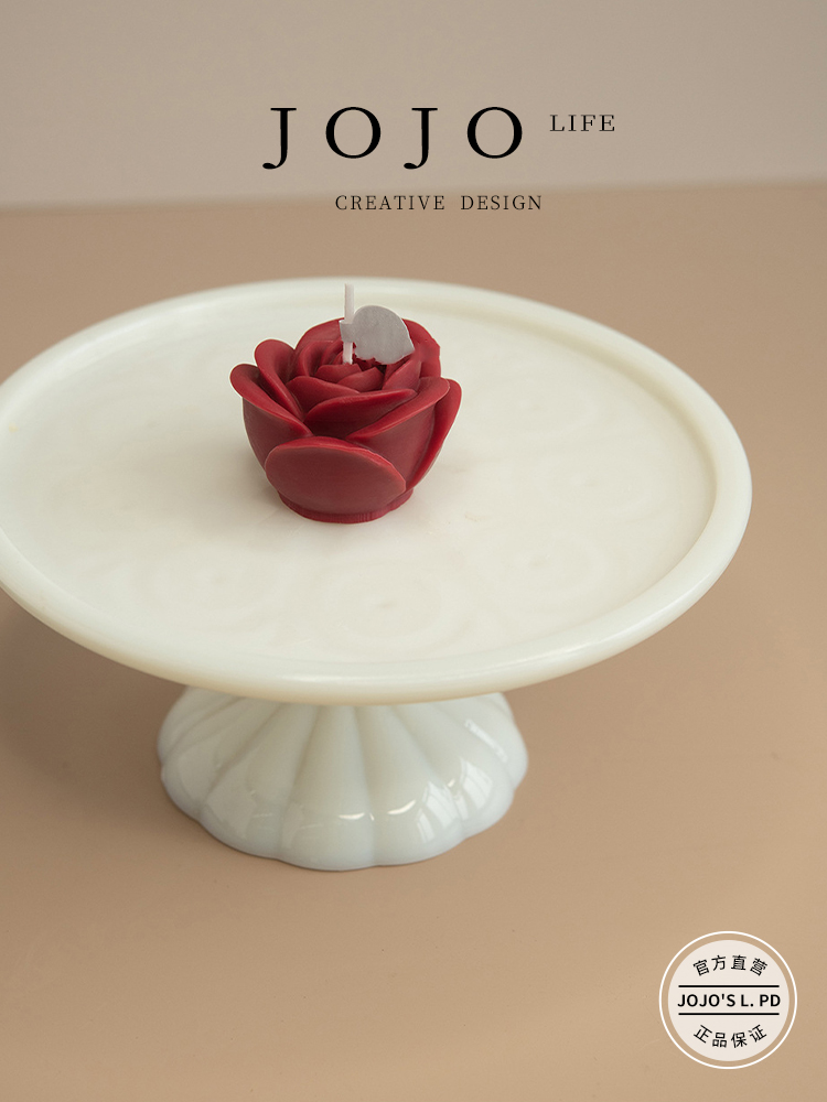 Jojo's L. Pd. Mr. Grocery. Rose Shape Aromatherapy Candle Romantic Decoration Ornaments | Thorn Tongue