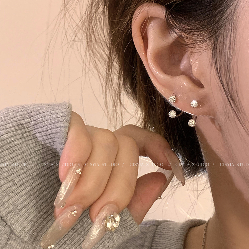 Ear-Caring Titanium Steel Zircon Ear Bone Stud Female Fancy Accessible Luxury Flash Beautiful Eardrops Earrings New Arrival Stud Earrings
