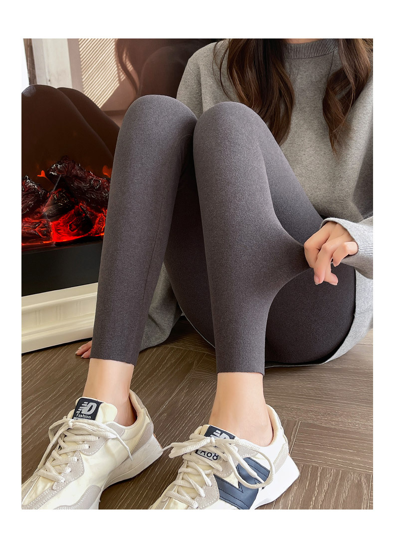 Plus Size Cozy Velvet Padded Leggings for Winter