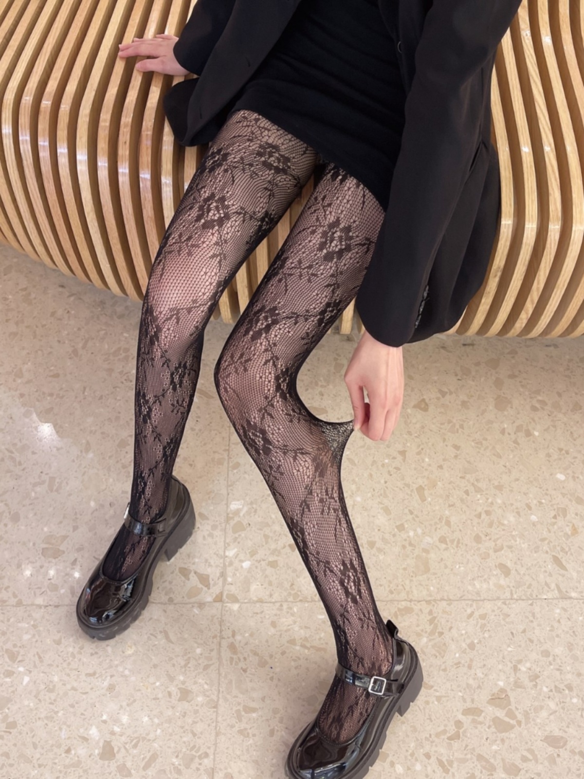 Hollow Fishnet Socks Black Lace Stockings Women's Ultra-Thin Lolita Anti-Snagging Jacquard Pure Desire White Silk Pantyhose