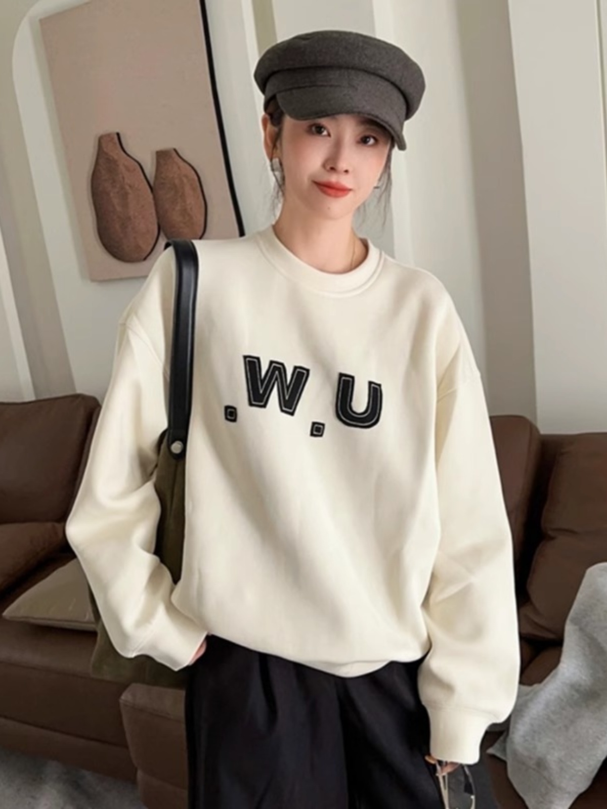 Letter Print Crew Neck Casual Sweatshirt Women's European Station 2025 Autumn Clothing New Arrival European Products Women's Clothes Design Blouse Tide