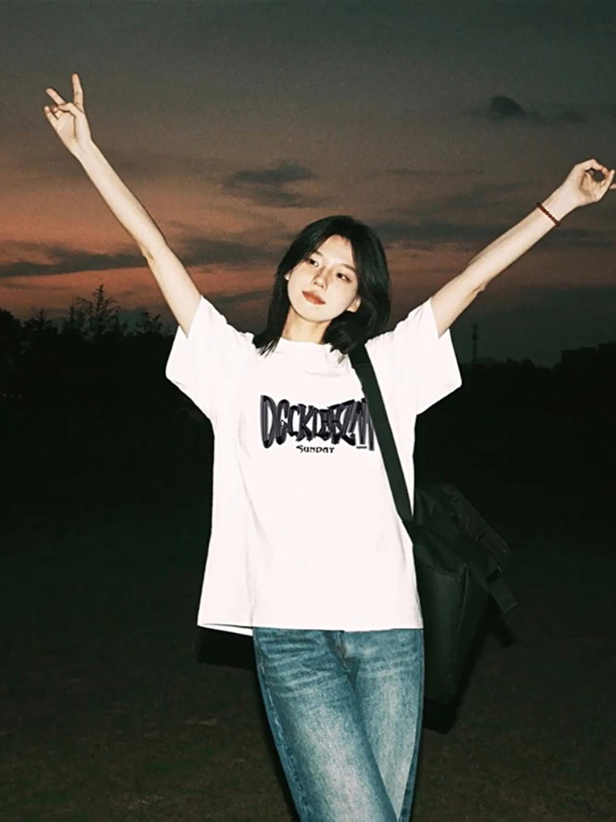 Korean Style White Short Sleeve T-shirt Top Women 2025 New Arrival Summer Niche Style Unique Loose Design Pure Cotton Half Sleeve