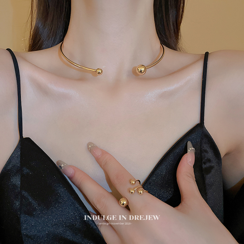 (Get Bracelet Ring for Free) Necklace for Women 2025 New Arrival Best Selling Choker Collar Light Luxury Minority Fancy Necklace