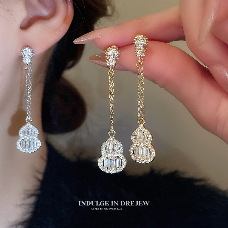 Super Flash Zircon Gourd Tassel Earrings for Women Accessible Luxury Fancy Elegant Earrings 2025 New Arrival Exaggerated Delicate Earrings