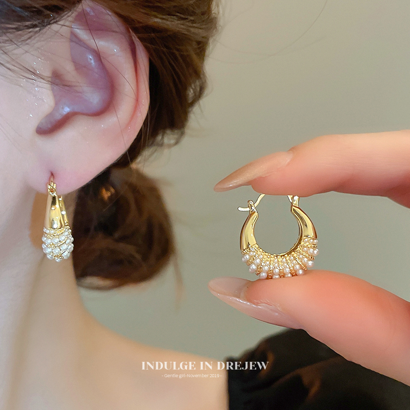 French Bag Pearl Ear Clip Accessible Luxury Fancy Elegant Generous Earrings 2025 New Arrival Best Selling Vintage Earrings Female