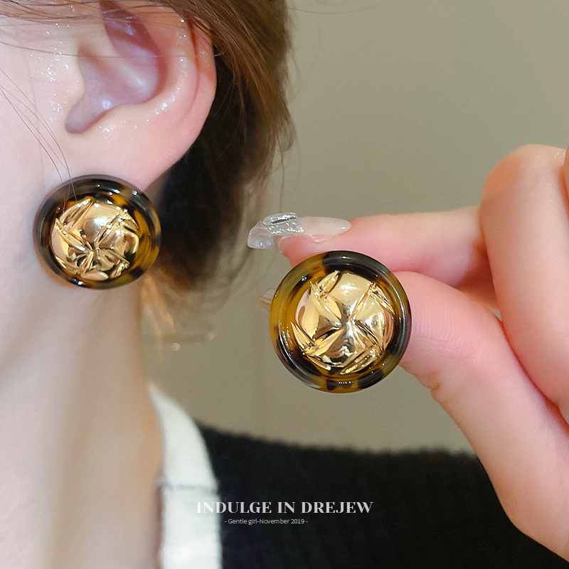 Metal Circle Leopard Print Stud Earrings 2025 New Arrival Best Selling Elegant Earrings Accessible Luxury Fancy Vintage Earrings Women